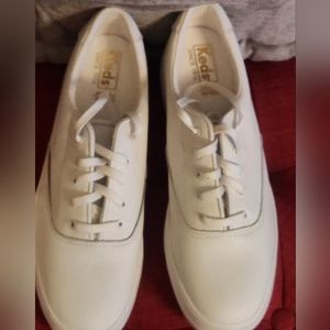 Keds women sneakers NEVER WORN